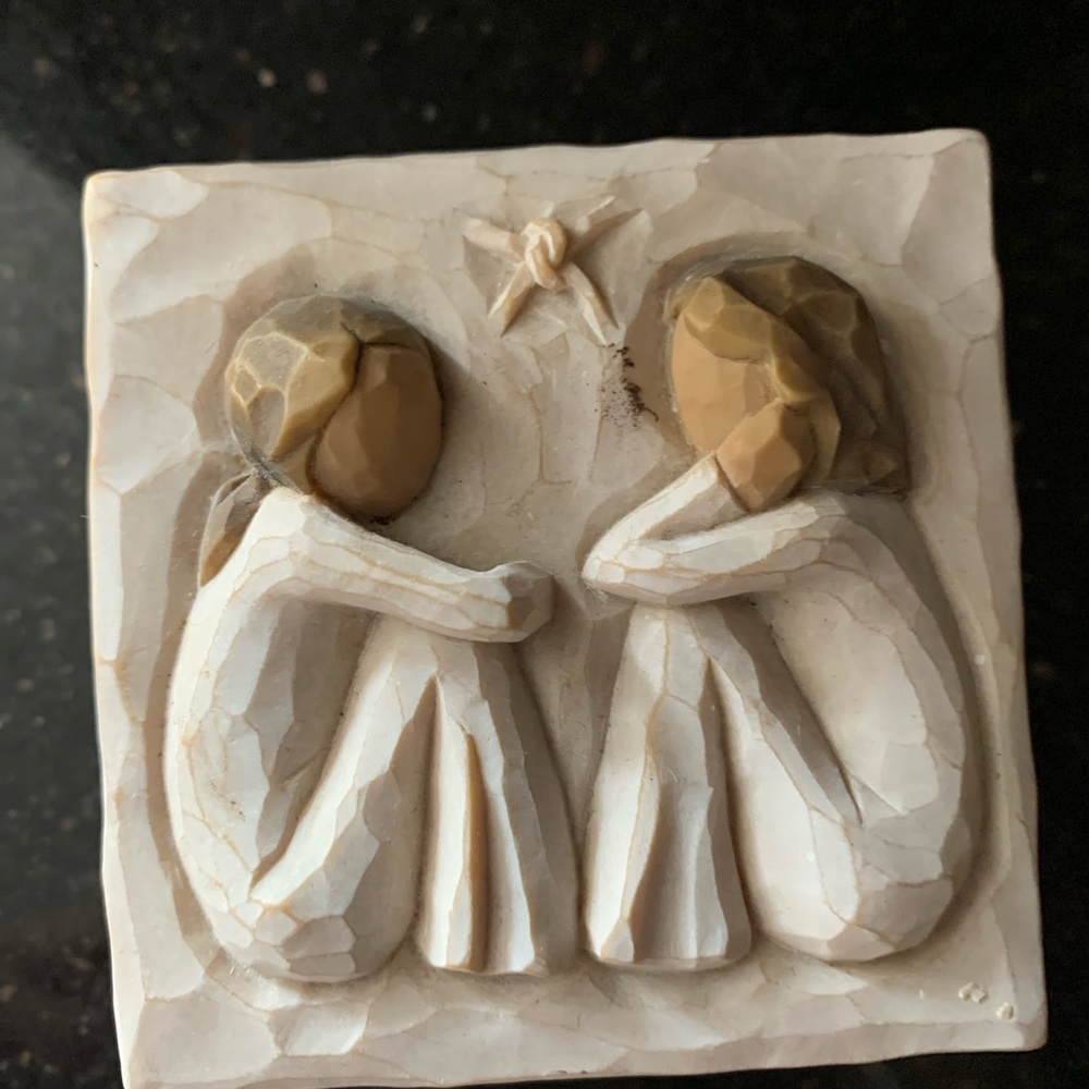 Willow tree keepsake box “forever true forever friends”